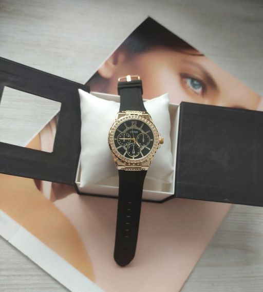 Жіночий годинник Guess black/gold | Зображення 2