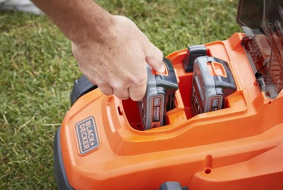 Газонокосарка акумуляторна Black&Decker BCMW3318L2 | Зображення 7