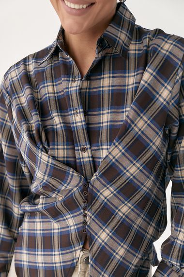 Сорочка в клітинку з акцентом на талію - темно-коричневий цвет, S (є розміри) | Зображення 3