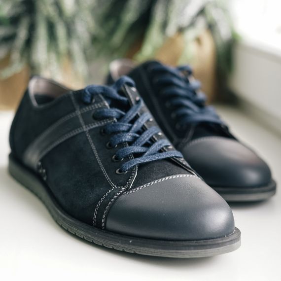 Оригінальне чоловіче взуття 41 розмір