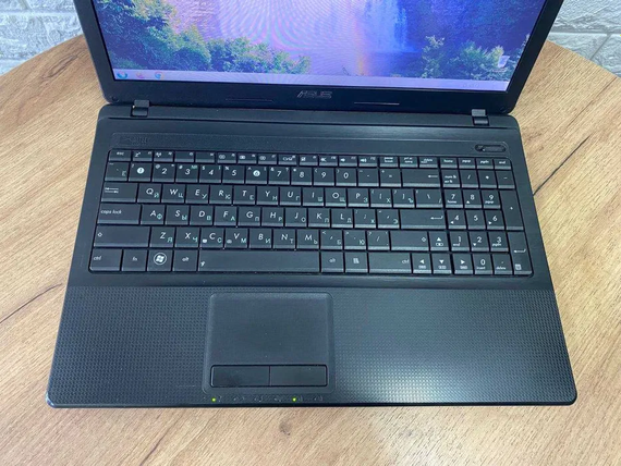 Ноутбук Asus X54C 15.6"HD i5 2410M 4Gb/HDD320/Intel HD | Зображення 3