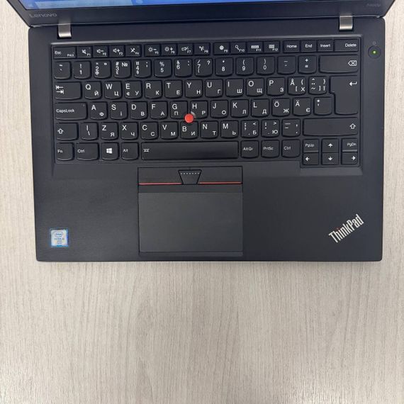 Ноутбук Lenovo ThinkPad T460s / 14" (1920x1080) IPS / Intel Core i5-6300U (2 (4) ядра по 2.4 - 3.0 GHz) / 8 GB DDR4 / 256 GB SSD / Intel HD Graphics 520 / WebCam б/в | Зображення 2