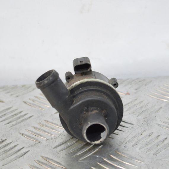 Водяний насос 1.2 / 1.6 / 2.0 Seat Ibiza Toledo 2008-2015 Помпа водяна Сеат Ібіза Толедо 6R0965561A | Зображення 2
