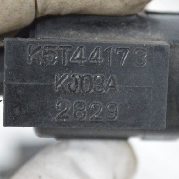 Вакуумний клапан 2.0 Mazda 6 2002-2007 Клапан датчик електромагнітний Мазда 6 K5T44173 | Зображення 2