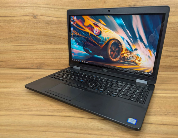 Ноутбук Dell Latitude E5570 / 15.6" (1920x1080) IPS Touch / Intel Core i5-6300U (2 (4) ядра по 2.4 - 3.0 GHz) / 16 GB DDR4 / 256 GB SSD / AMD Radeon R7 M360, 2 GB DDR3, 64-bit / WebCam / Windows 10 б/у + Подарок Беспроводная мышь / USB | Зображення 4