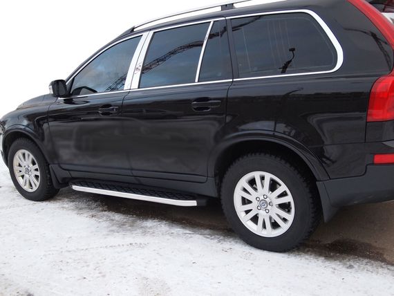 Бокові пороги BlackLine (2 шт., алюміній) для Volvo XC90 2002-2016 рр