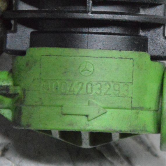 Клапан абсорбера паливних парів Mercedes W203 W204 W906 2000-2024 Клапан вакуумний Мерседес в203 в204 в906 0004703293 | Зображення 1