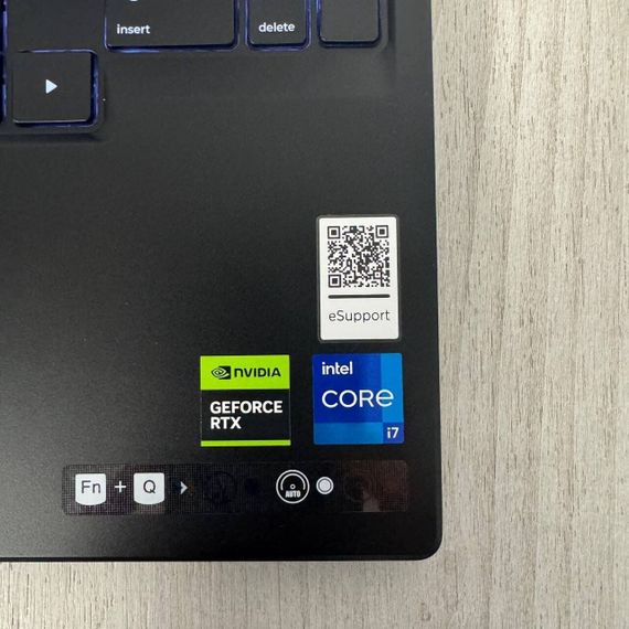 Игровой ноутбук Lenovo Legion 5 15IRX10 / 15.6" (2560x1440) OLED / Intel Core i7-13650HX (14 (20) ядер по 2.6 - 4.9 GHz) / 32 GB DDR5 / 1000 GB SSD / nVidia GeForce RTX 5060, 8 GB GDDR7, 128-bit / WebCam б/у | Зображення 4