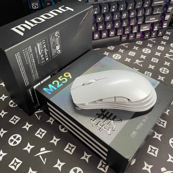 Безпровідна миша AJAZZ M259 із магнієвого сплава PAW3395 з Bluetooth 2,4G Біла | Зображення 1