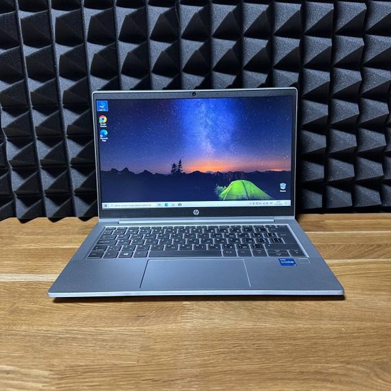 Ультрабук HP ProBook 430 G8 / 13.3" (1366x768) TN / Intel Core i3-1115G4 (2 (4) ядра по 4.1 GHz) / 8 GB DDR4 / 128 GB SSD / Intel UHD Graphics / WebCam б/в | Зображення 1