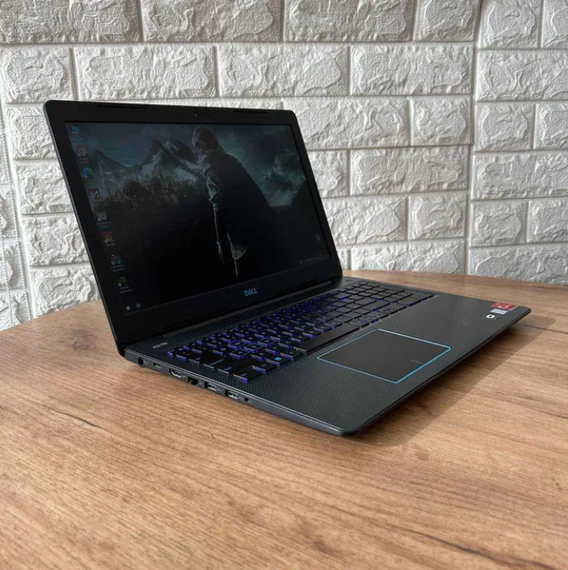 Ноутбук Dell G3 3579 15.6" FHD IPS i5 8300H 16Gb SSD 500Gb GTX 1060 MaxQ Б/В | Зображення 3