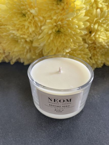 Свічка neom bedtime hero scented candle