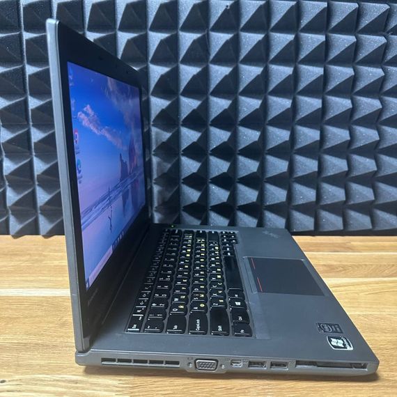 Ноутбук Б-клас Lenovo ThinkPad L440 / 14" (1366x768) TN / Intel Core i5-4200M (2 (4) ядра по 2.5 - 3.1 GHz) / 8 GB DDR3 / 128 GB SSD / Intel HD Graphics 4600 б/в | Зображення 3