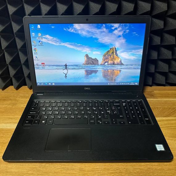 Ноутбук Б-класс Dell Latitude 3580 / 15.6" (1366x768) TN / Intel Core i5-6300U (2 (4) ядра по 2.4 - 3.0 GHz) / 8 GB DDR4 / 128 GB SSD / Intel HD Graphics 520 / WebCam б/у | Зображення 1