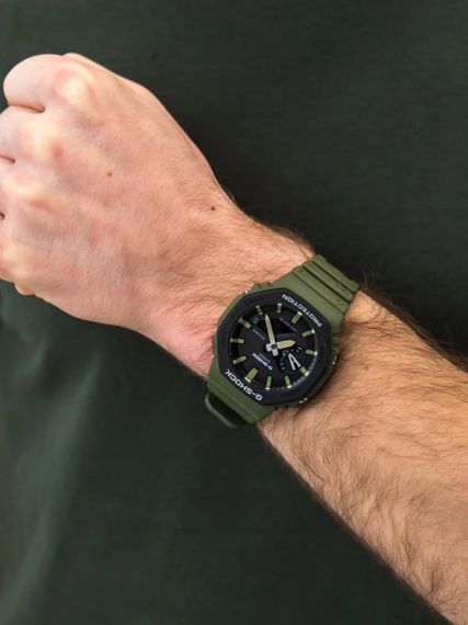 Ударопрочные полимерные наручные часы Casio G-Shock GA-2110SU-3AER с полимерным ремешком | Зображення 5