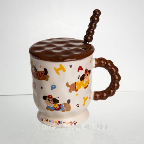 Новорічна порцелянова чашка "Весела Такса" з кришкою та ложкою 400 мл, Святкова кружка чашка для дітей на подарунок FM-17B | Зображення 1