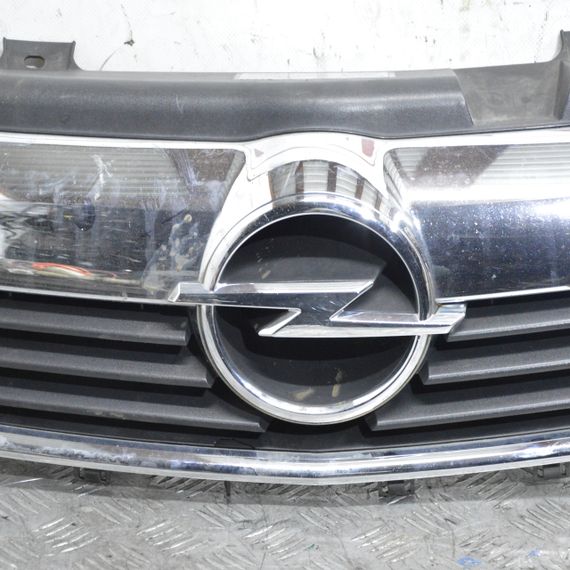 Решітка бампера Opel Zafira B 2005-2008 Решітка радіатора Опель Зафіра Б 13157590 321228108 | Зображення 2