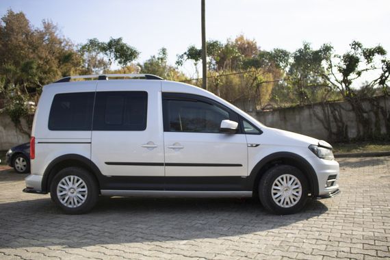 Комплект молдингів і розширювачів арок 1 двері, коротка база для Volkswagen Caddy 2015-2020 рр | Зображення 5