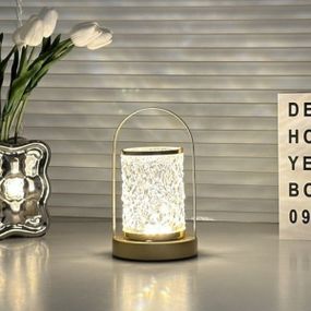 Настільний нічник металевий на батарейках LED D15 Gold