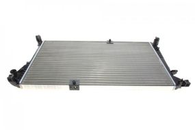 Радіатор охолодження Opel Vivaro 2.5dCi 06- Renault Master 2.2 2.5dCi 03- 43002490