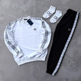 Костюм Fred Perry світшот білий чорні штани  + 2 пари шкарпеток у подарунок