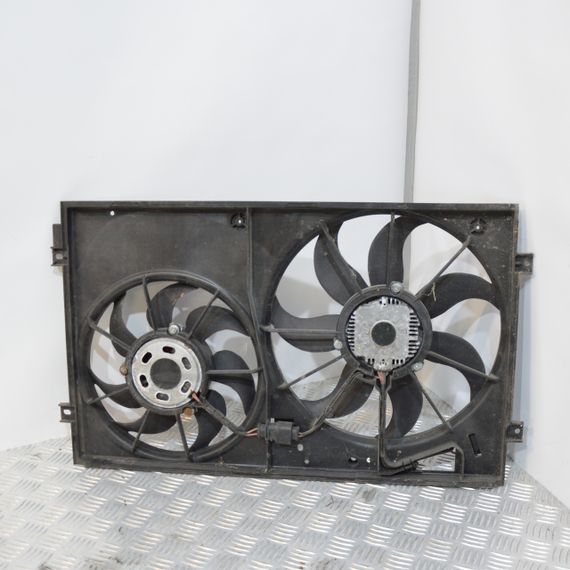 Вентилятор радіатора Seat Ibiza Leon Toledo 2004-2012 дифузор вентилятора Сеат 1K0121207J | Зображення 1