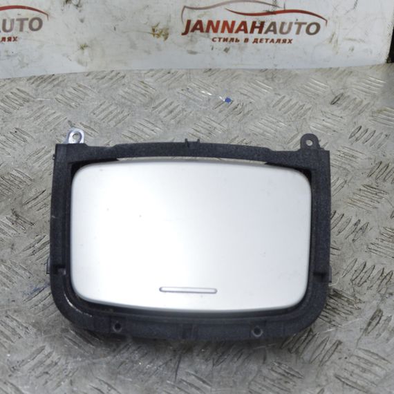 Попільничка Renault Laguna III 2007-2015 Попільничка Рено Лагуна 3 969120002R