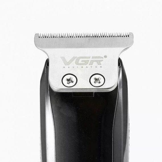 Триммер VGR V-168 для волос и бороды • Аккумуляторная машинка VGR V-168 с USB-зарядкой, насадками 1/2/3 мм и T-образным ножом | Зображення 4