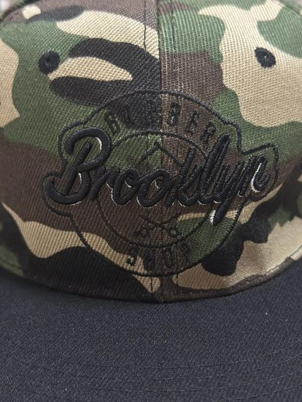 Кепка снепбек (Snapback)  Brooklyn Barber Shop  Камуфляж 56-61р (9033) | Зображення 1