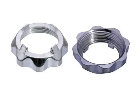 Електро м'ясорубка Crownberg CB-4215 з шинковицею | Зображення 1