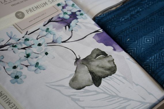 Постельное белье La Romano Premium Satin 200×220 Floral Blue | Зображення 5