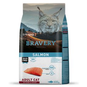 Корм Bravery Cat Adult Sterilized Salmon сухий з лососем для стерилізованих котів 600 гр