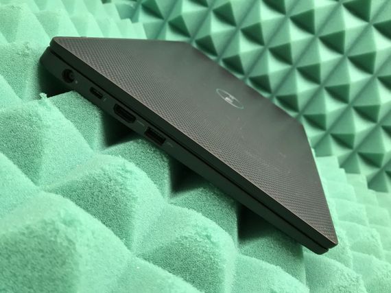 Ультрабук Б-клас Dell Latitude 7400 / 14" IPS / Core i5-8365U (4(8) ядра по 1.6-4.1GHz) / 8GB DDR4 / 256GB SSD M.2 / UHD Graphics 620 / WebCam / USB 3.1 / HDMI / Win 10 б/в | Зображення 6