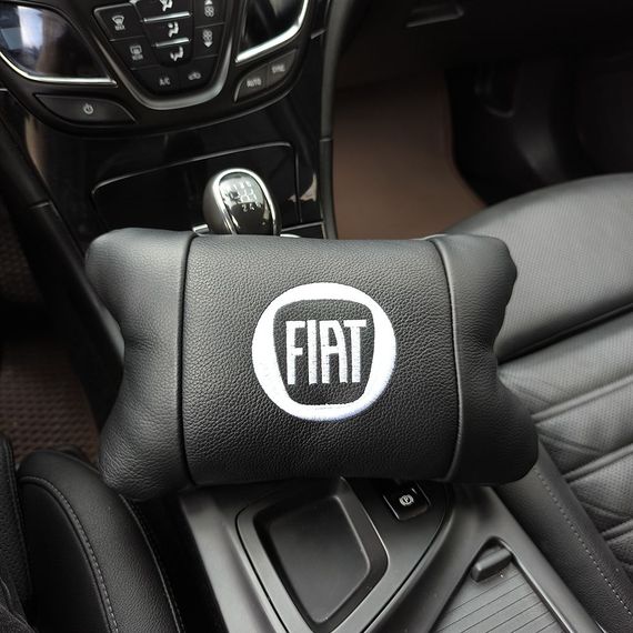 Набір подушок Fiat з натуральної шкіри + вишивка логотипу та шкіряний брелок у подарунок | Зображення 5