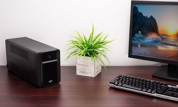 Источник бесперебойного питания APC Easy UPS 700VA, Schuko (BVX700LI-GR) (BVX700LI-GR) | Зображення 1