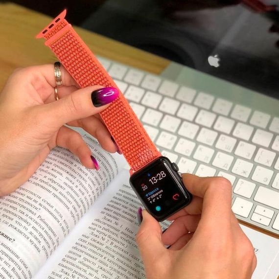 Ремешок Nylon для Apple watch 42mm/44mm/45mm/49mm Зелений/Pine green Жовтогарячий/Orange | Зображення 1