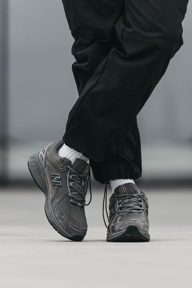 Чоловічі зимові кросівки  New 1906R Grey Brown Fur , В'єтнам 45 | Зображення 3