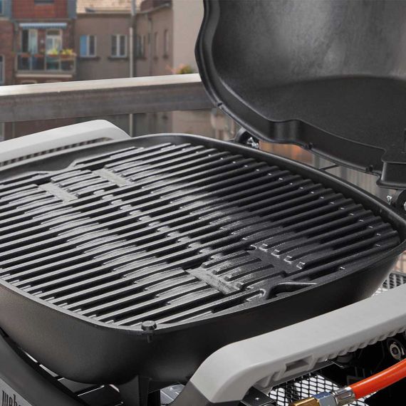 Газовий гриль Weber Q1200N Black з бічними столиками 1501070 Код: 012982 | Зображення 4