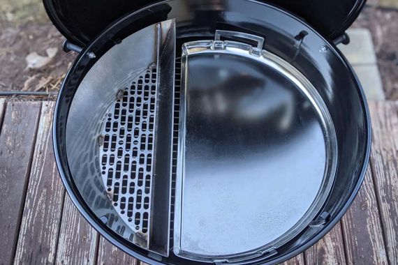 Піддон планча нерж. Slow and Sear Drip ‘N Griddle Pan для вугільних грилів 67 см SW-9IYM-I489 Код: 013154 | Зображення 3