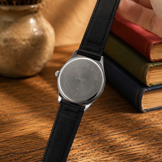 Чоловічий годинник Casio MTP-V006L-1B2 | Зображення 5