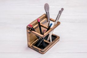 Аксессуар-подставка под кисточки «Make-up» на 2 ячейки