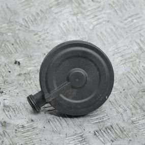 Сапун 1.4 / 1.6 Volkswagen Golf V 2003-2008 Мембрана масловіддільника Фольксваген 03C103201D