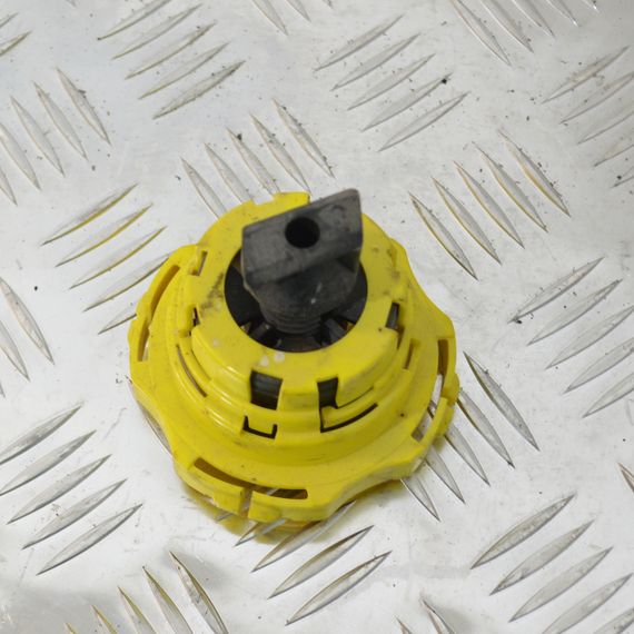 Кріплення запаски Peugeot 308 2007-2013 Кронштейн болт запасного колеса Пежо 308 039081 | Зображення 2