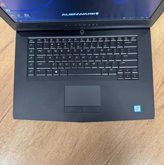 Ноутбук Dell Alienware 15 R3 i7-6700HQ 16GB 256GB SSD GTX 1060-6GB Б/В | Зображення 1
