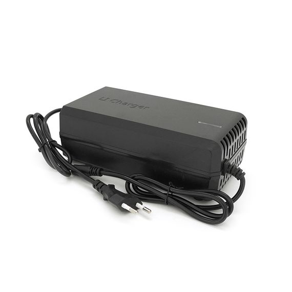 Зарядка Jinyi для АКБ Li-ion 60V5A (67.2V),16S,шт. 5.5x2.5,с индикацией,BOX | Зображення 1