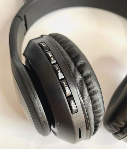 Бездротові дитячі навушники Cat STN-28 Bluetooth з підсвіткою котячі вушка чорні | Зображення 6