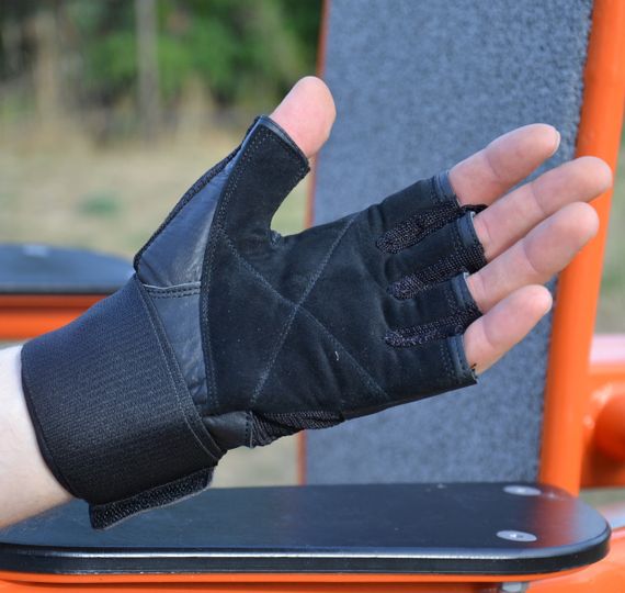 Рукавички для фітнесу MadMax MFG-269 Professional Exclusive Black M | Зображення 2