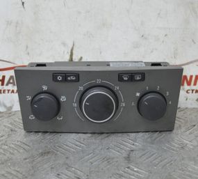 Блок управління клімат контролем Opel Astra H 2004-2014 Панель пічки кондиціонера Опель Астра Н 13231051