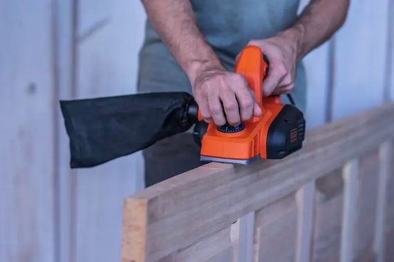 Рубанок мережевий Black&Decker BEW712 | Зображення 9