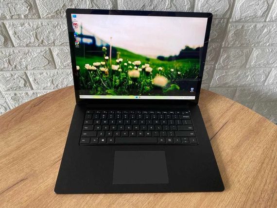 Ноутбук  Сенсорний Microsoft Surface Laptop 4 15.0"IPS i7 1185G7 16Gb SSD 512Gb Б/У